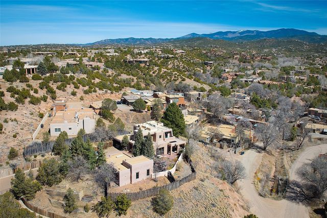 531 Hillside Avenue, Santa Fe, NM 87501