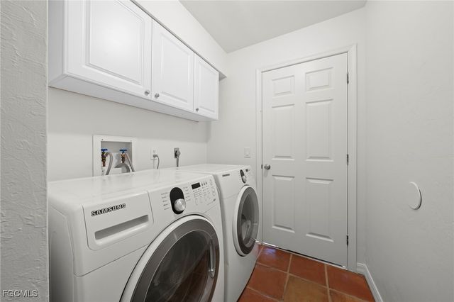 15068 Cloverdale DR, Fort Myers, FL 33919