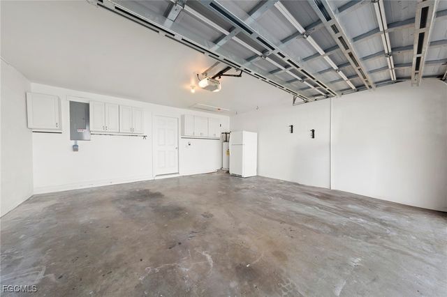 15068 Cloverdale DR, Fort Myers, FL 33919