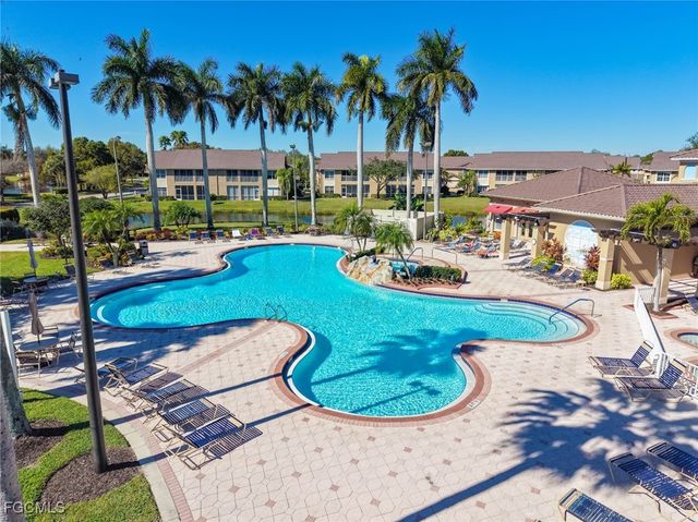 15068 Cloverdale DR, Fort Myers, FL 33919