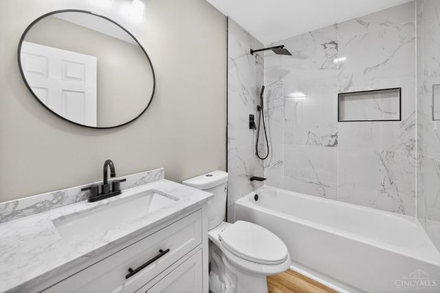 2033 Sundale Avenue, North College Hill, OH 45239