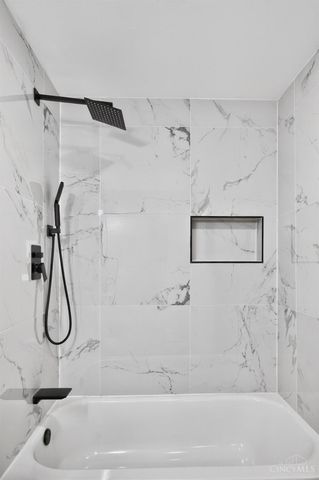 2033 Sundale Avenue, North College Hill, OH 45239