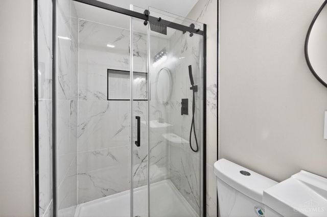 2033 Sundale Avenue, North College Hill, OH 45239