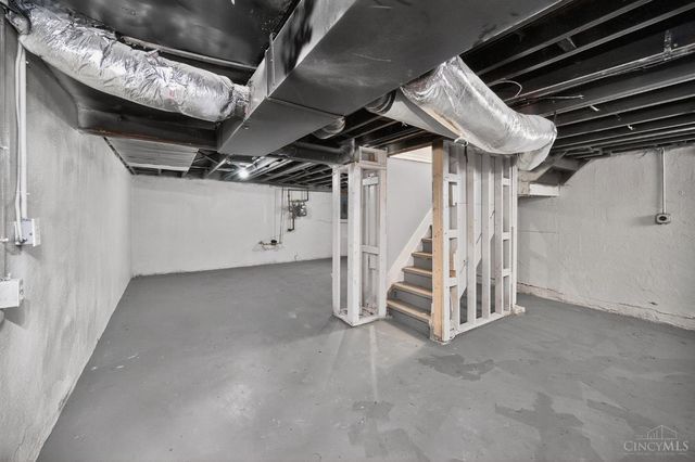 2033 Sundale Avenue, North College Hill, OH 45239