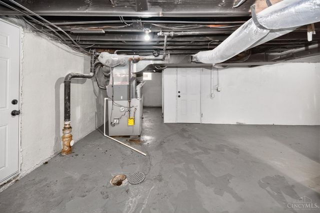 2033 Sundale Avenue, North College Hill, OH 45239