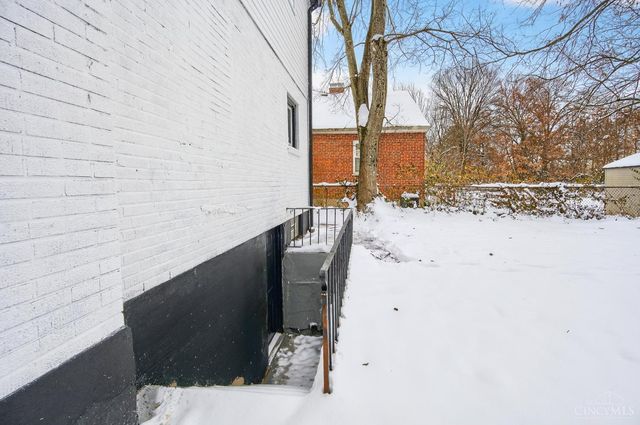 2033 Sundale Avenue, North College Hill, OH 45239