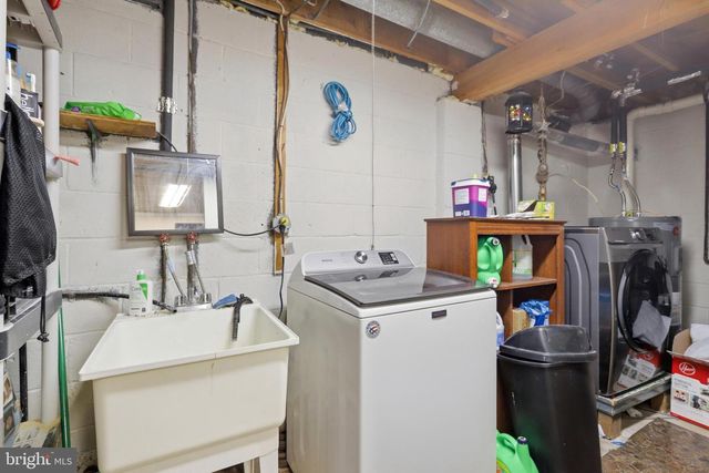 788 JEFFERSON ST, Red Hill, PA 18076