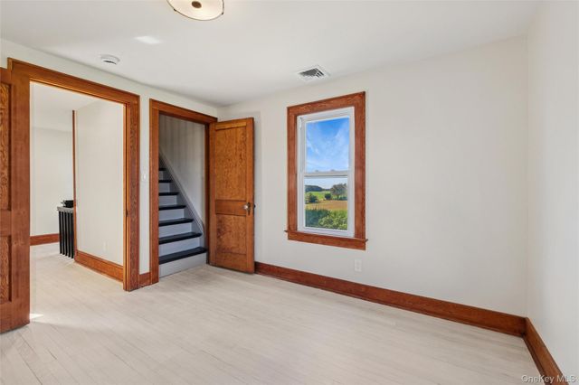 335 Herricks Lane, Jamesport, NY 11947