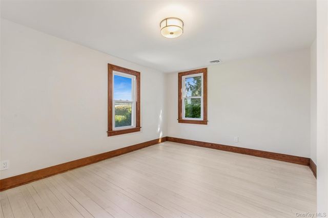 335 Herricks Lane, Jamesport, NY 11947