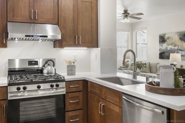 8357 Gold Coast 8, San Diego, CA 92126