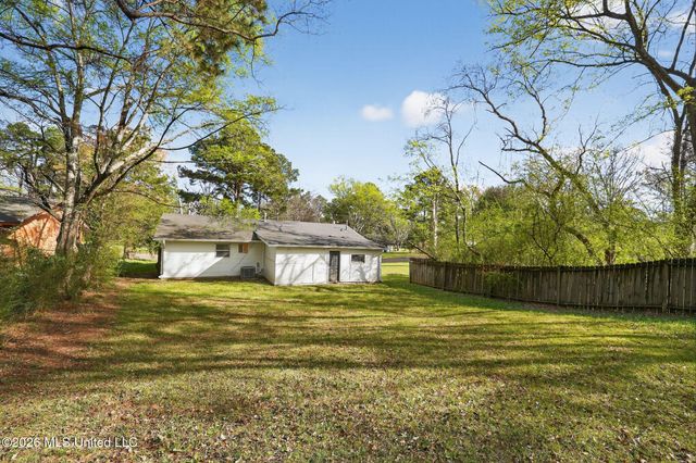 5770 Queen Mary Lane, Jackson, MS 39209