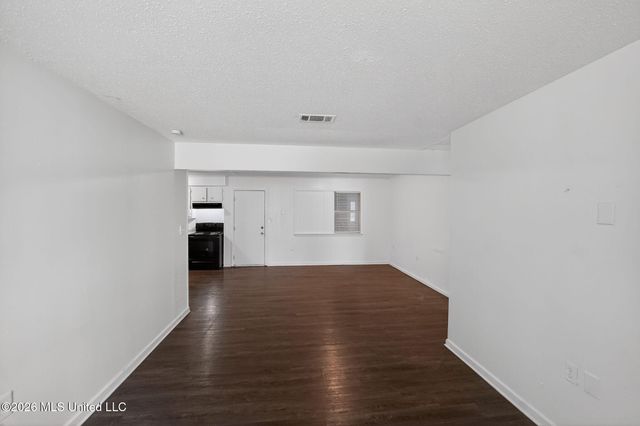 5770 Queen Mary Lane, Jackson, MS 39209