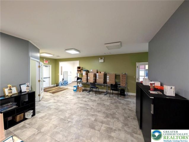 4295 Tilghman 201, South Whitehall Twp, PA 18104