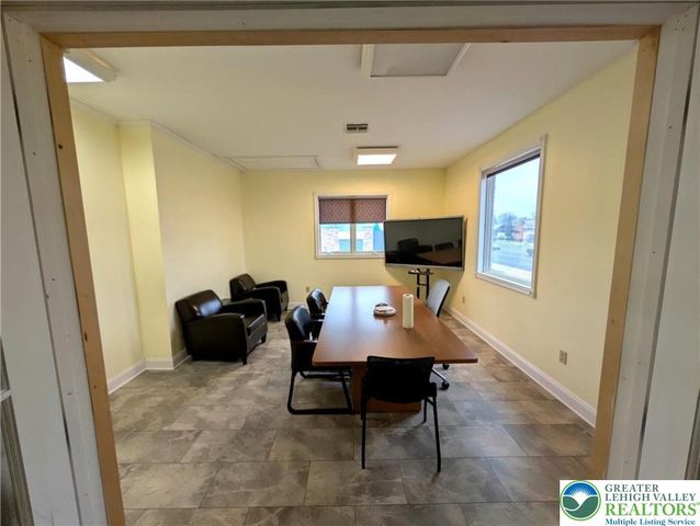 4295 Tilghman 201, South Whitehall Twp, PA 18104