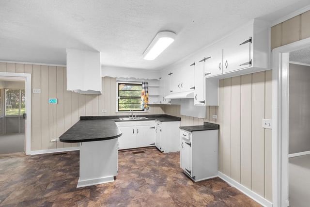38 Coleman Road, Dothan, AL 36301