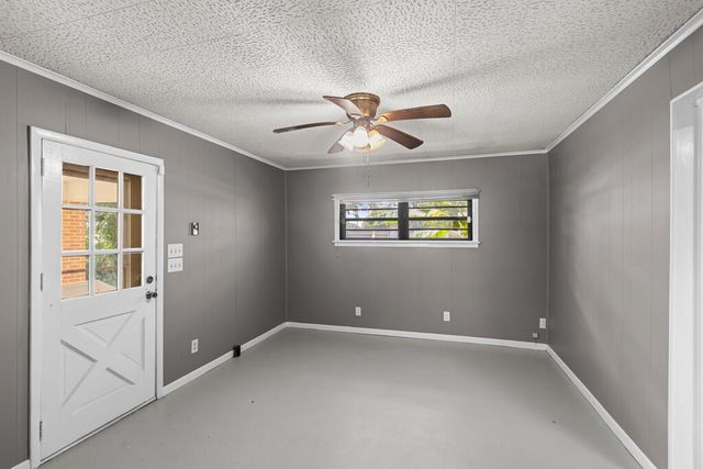 38 Coleman Road, Dothan, AL 36301