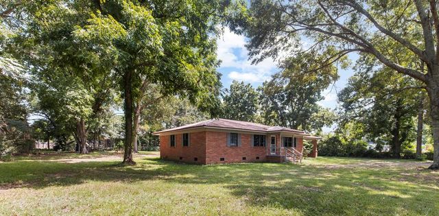 38 Coleman Road, Dothan, AL 36301
