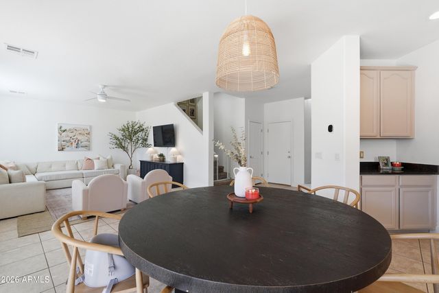 495 E NAVAJO Trail, San Tan Valley, AZ 85143