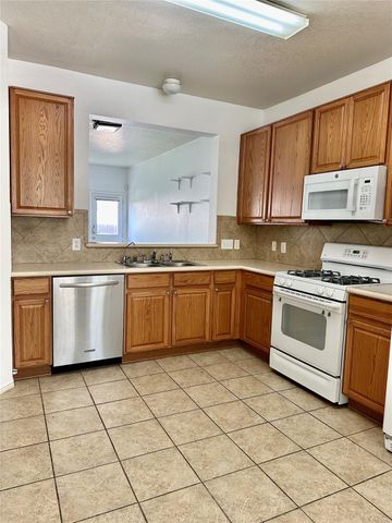 29740 Sullivan Oaks Drive, Spring, TX 77386