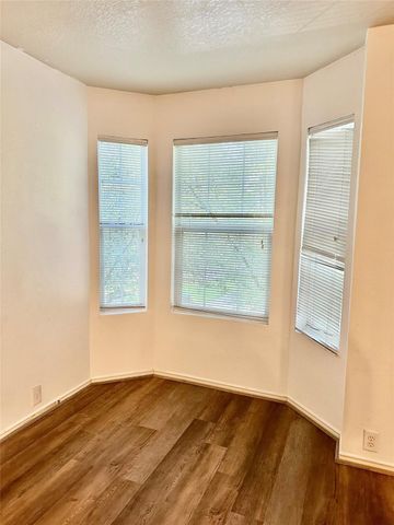 29740 Sullivan Oaks Drive, Spring, TX 77386