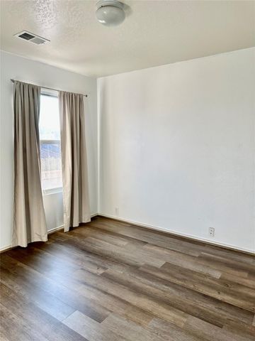 29740 Sullivan Oaks Drive, Spring, TX 77386