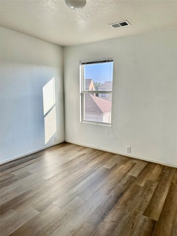 29740 Sullivan Oaks Drive, Spring, TX 77386