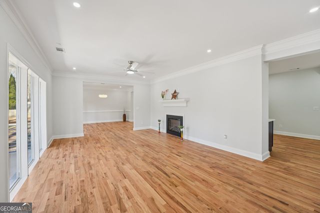 4015 Cascade Road SW, South Fulton, GA 30331