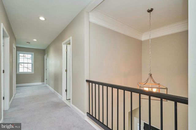 3244 BLUNDELL RD, Falls Church, VA 22042