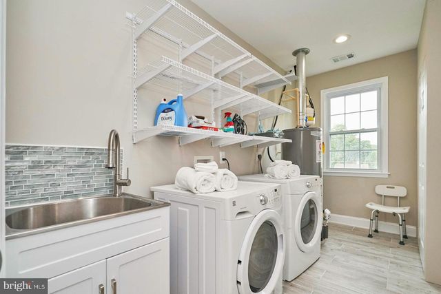 3244 BLUNDELL RD, Falls Church, VA 22042