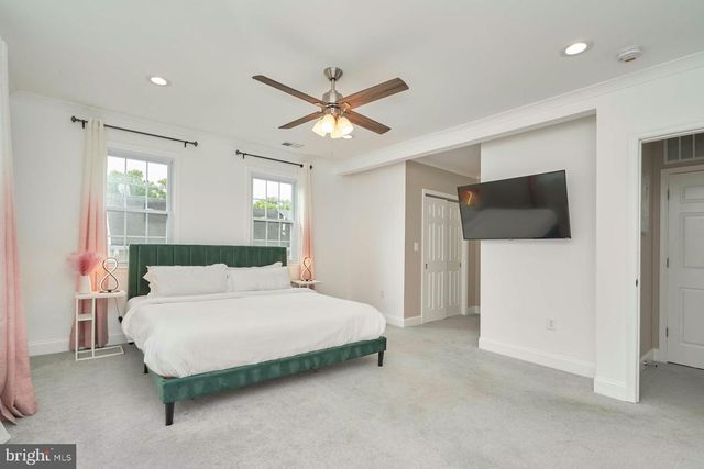 3244 BLUNDELL RD, Falls Church, VA 22042