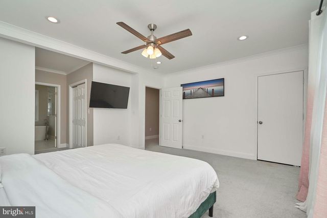 3244 BLUNDELL RD, Falls Church, VA 22042