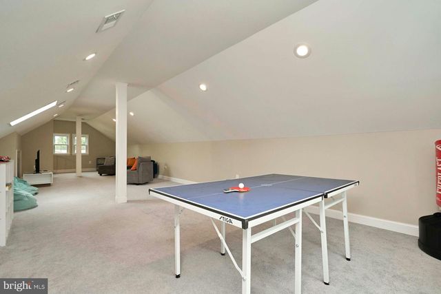 3244 BLUNDELL RD, Falls Church, VA 22042