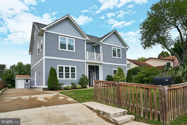 3244 BLUNDELL RD, Falls Church, VA 22042