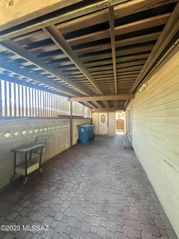 6461 N Avenida Pina, Tucson, AZ 85741