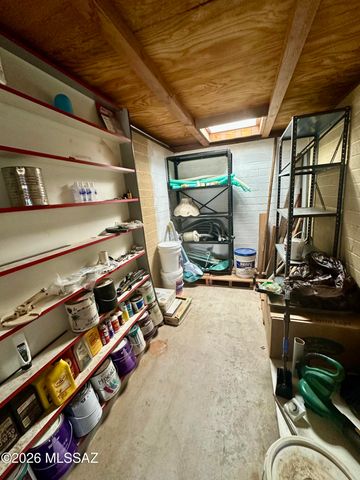 6461 N Avenida Pina, Tucson, AZ 85741