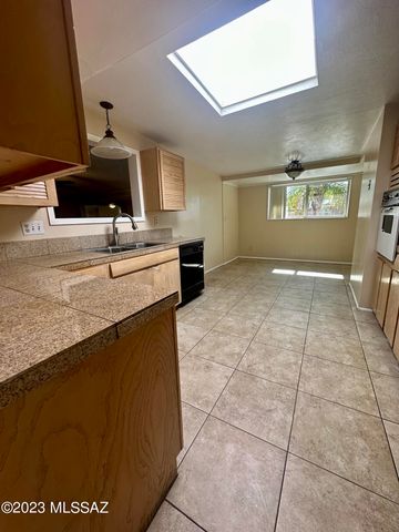 6461 N Avenida Pina, Tucson, AZ 85741