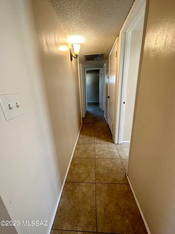 6461 N Avenida Pina, Tucson, AZ 85741