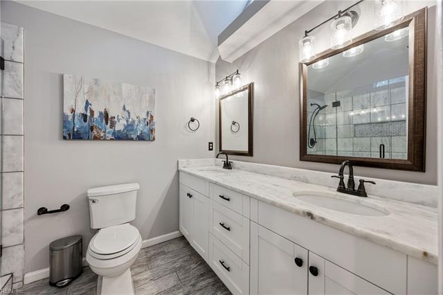 110 Esplanade PL, Chesapeake, VA 23320