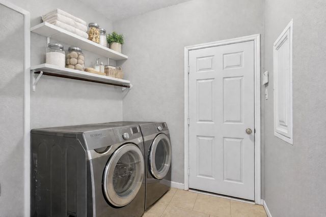 4226 Astoria Manor Lane, Fulshear, TX 77441