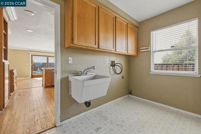 4172 Amargosa Dr, Antioch, CA 94531