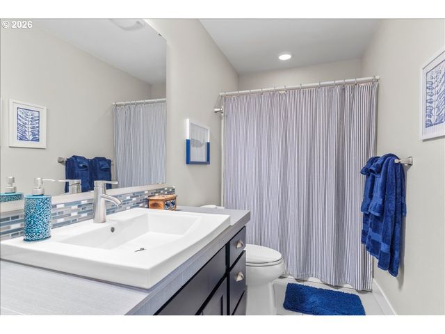 7935 Se 45TH Ave, Portland, OR 97206