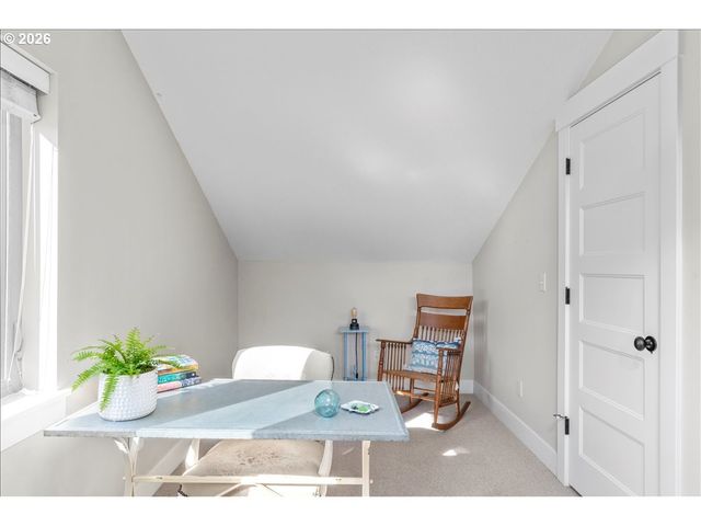 7935 Se 45TH Ave, Portland, OR 97206