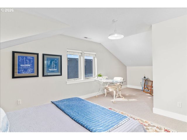 7935 Se 45TH Ave, Portland, OR 97206