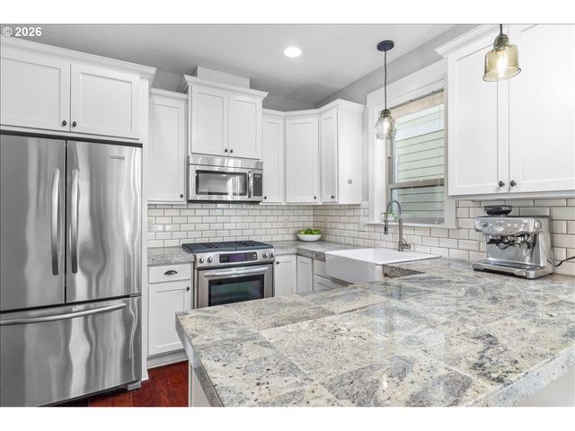 7935 Se 45TH Ave, Portland, OR 97206