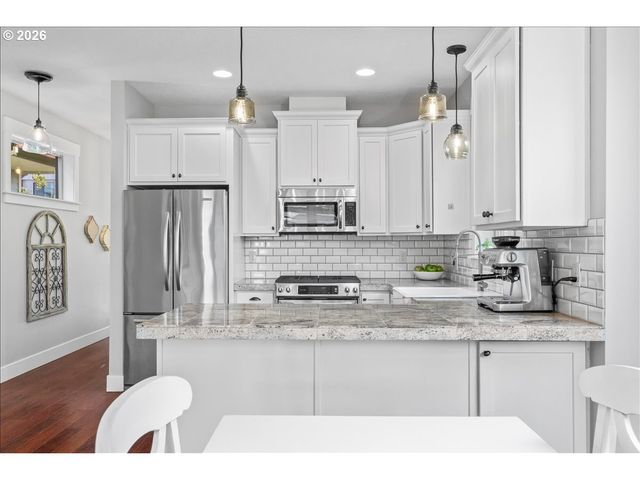 7935 Se 45TH Ave, Portland, OR 97206