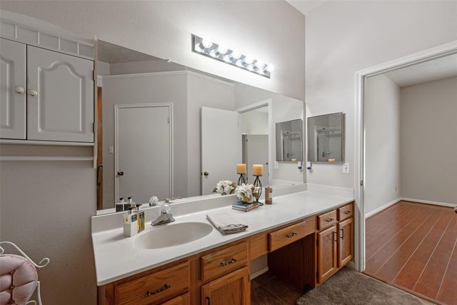 3310 Country Meadows Court, Pearland, TX 77584