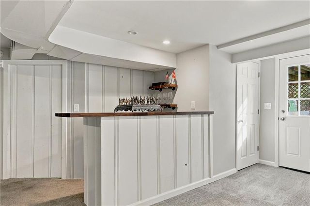 8025 Dearborn Drive, Prairie Village, KS 66208