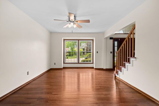 2956 Leslie Park Circle, Ann Arbor, MI 48105