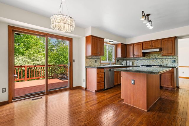 2956 Leslie Park Circle, Ann Arbor, MI 48105