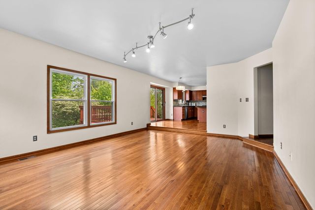 2956 Leslie Park Circle, Ann Arbor, MI 48105